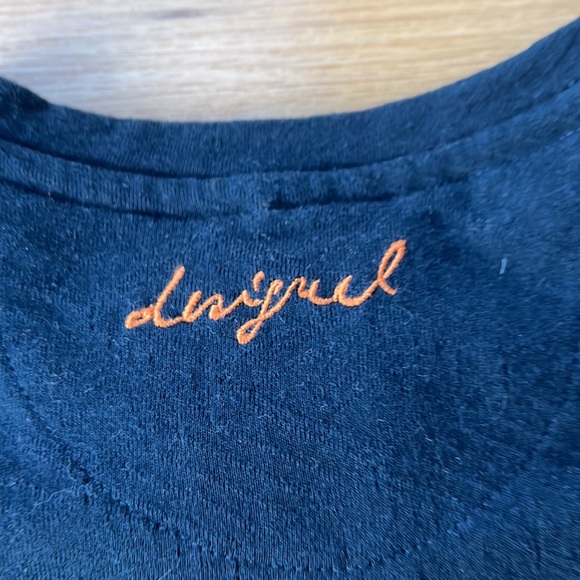 Authentic Desigual Men’s short sleeve t-shirt. Size M. 100% Cotton. Yellow/black - Picture 5 of 6